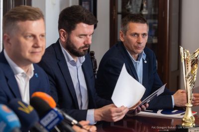 zdjęcie z konferencji prasowej - 19. PKO P&oacute;łmaraton Rzeszowski, fot. Grzegorz Bukała, Urząd Miasta Rzeszowa